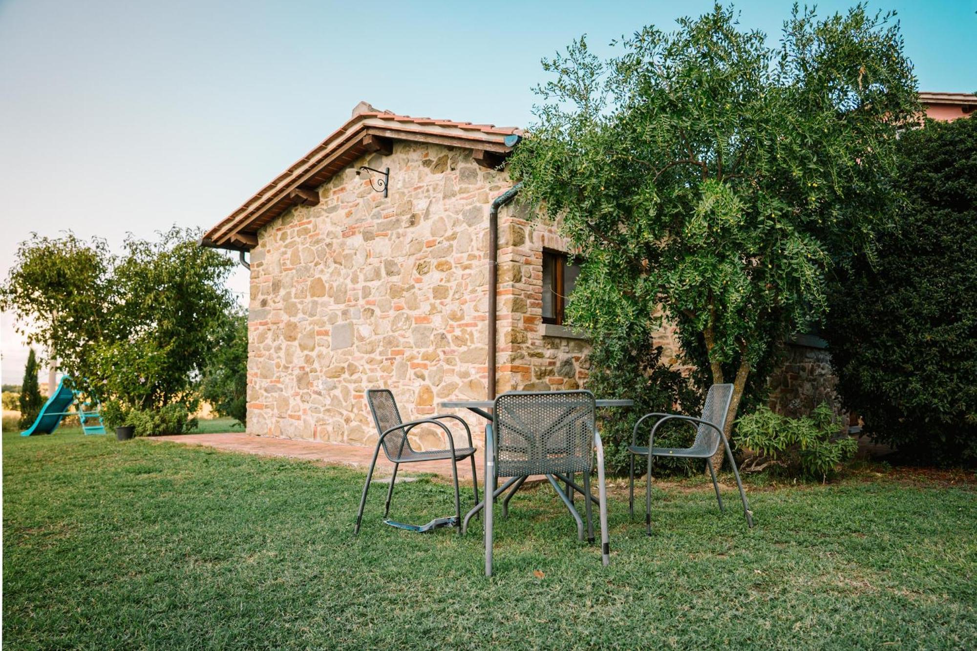 Il Querciolo - Azienda Biologica, Agriturismo E Cantina Marciano della Chiana ภายนอก รูปภาพ