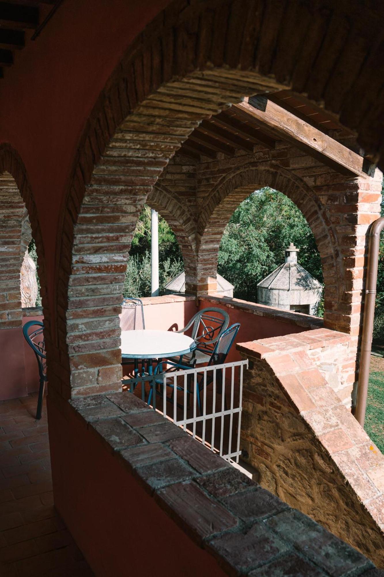 Il Querciolo - Azienda Biologica, Agriturismo E Cantina Marciano della Chiana ภายนอก รูปภาพ